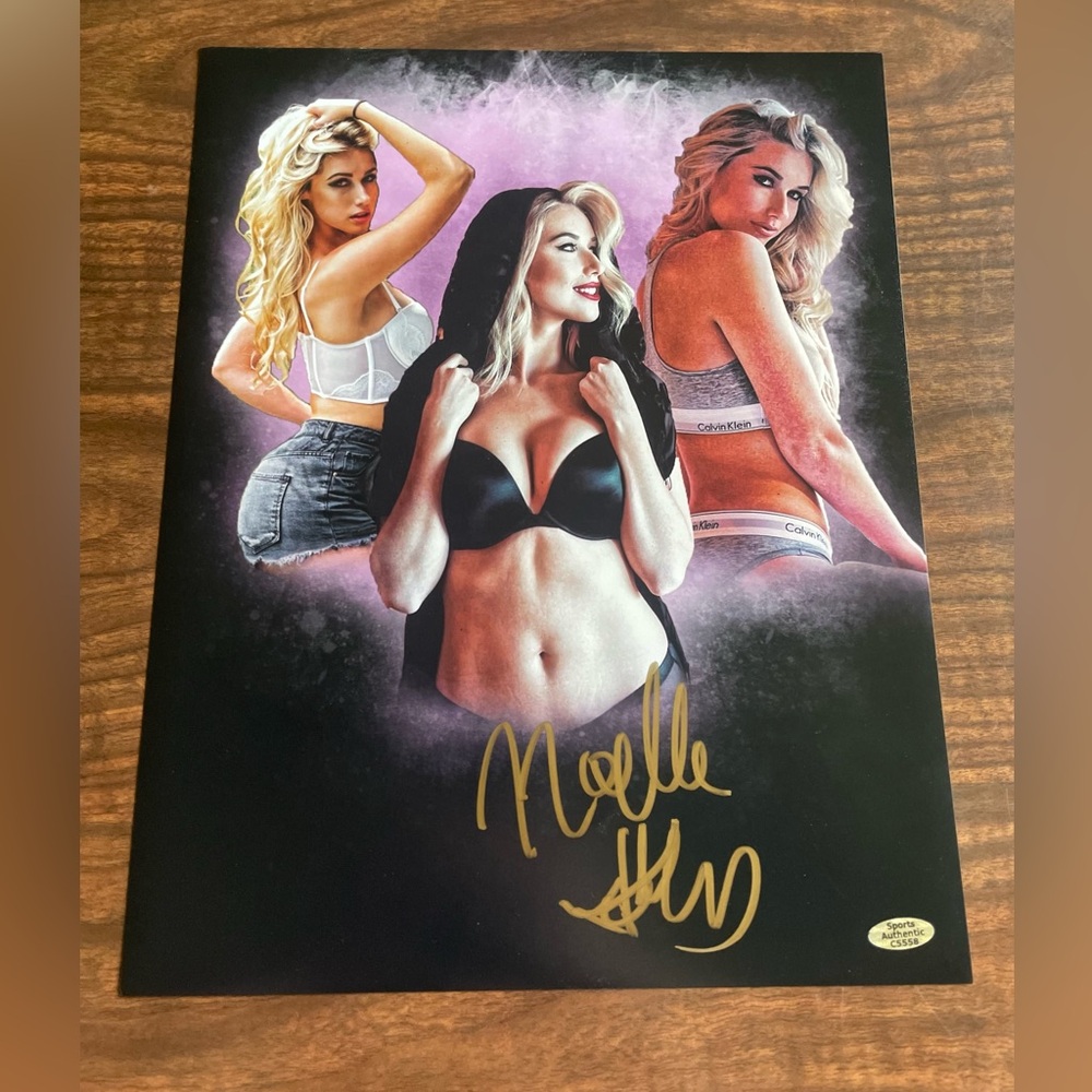 Noelle Foley Signed 11x14